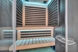 Rooftop Hot Tub + Sauna | Sleeps 10 | Skyline View