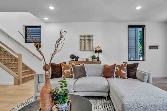 Tremont Modern Stay | Gym + Sleeps 8
